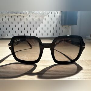 RB 2188 Ray-Ban Polarized Sunglasses